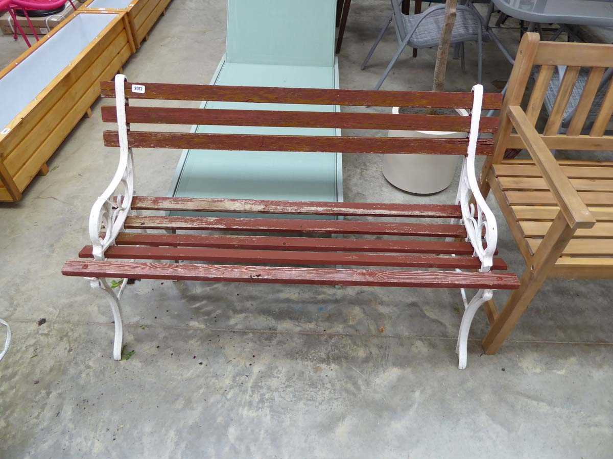 Wooden slated metal end garden bench