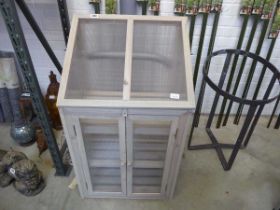 Wooden 2 door mini grow house with lift top hatch