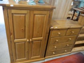 Chest of 2 over 3 drawers together with small cupboard