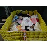 Large pallet containing mixed baby and children's clothing
