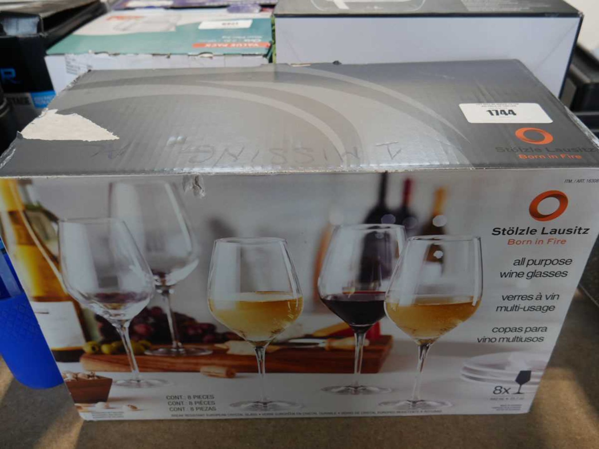 +VAT Boxed Stölzle Lausitz all purpose wine glasses (1 missing) with KitchenAid frying pan and