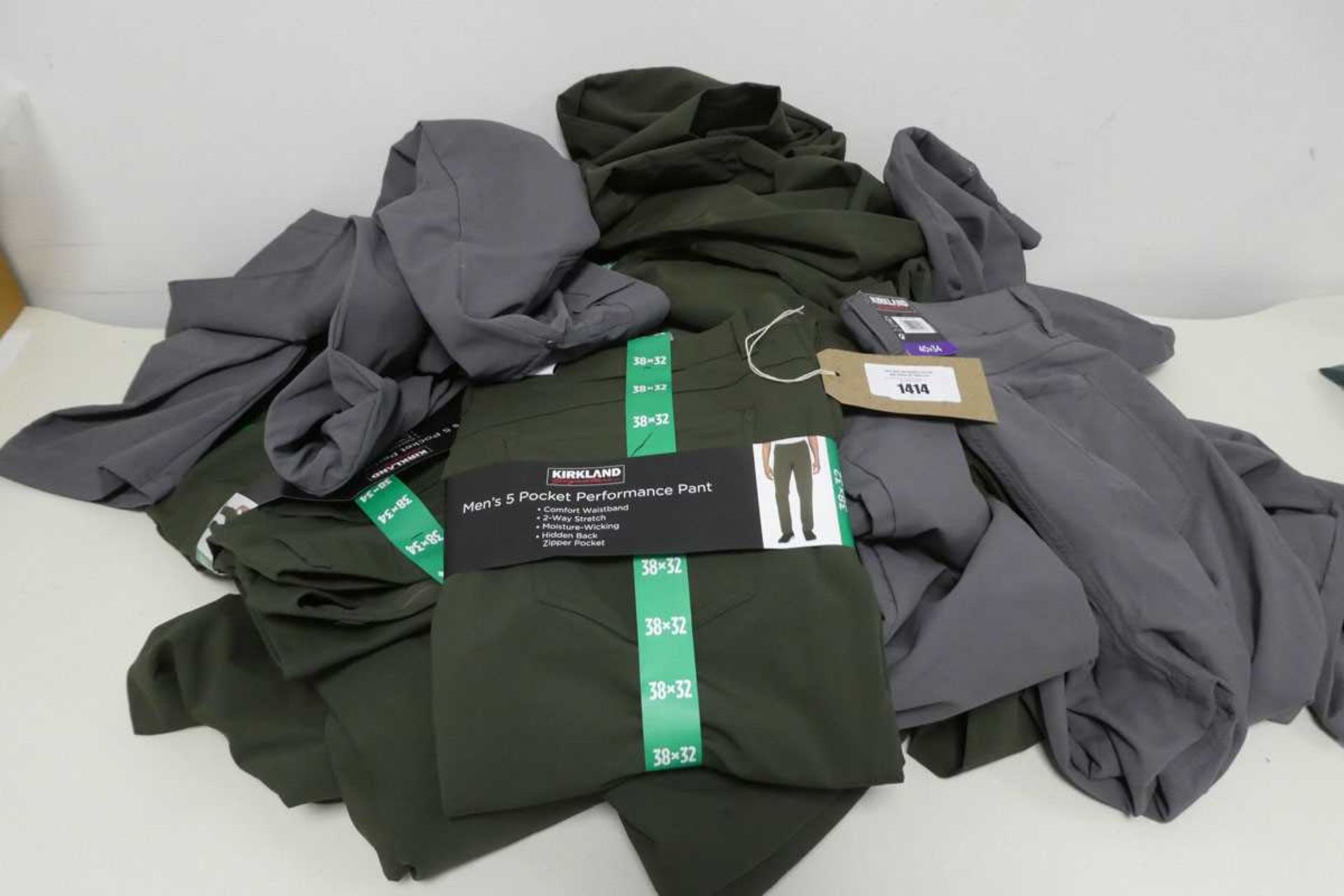 +VAT Approx. 20 pairs of mens Kirkland 5 pocket pant trousers.