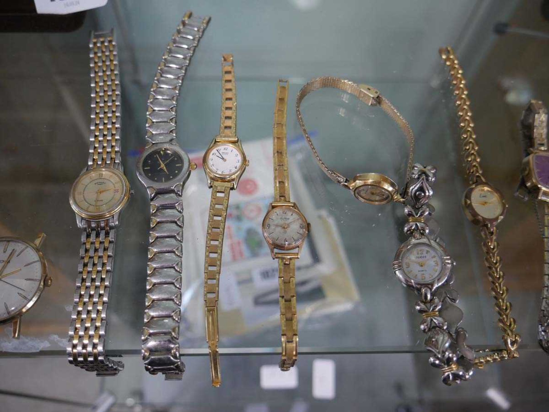 Collection of watches to include Sekonda, Rotary, Seiko, Gucci, Limit, etc. (all untested); together - Image 3 of 4