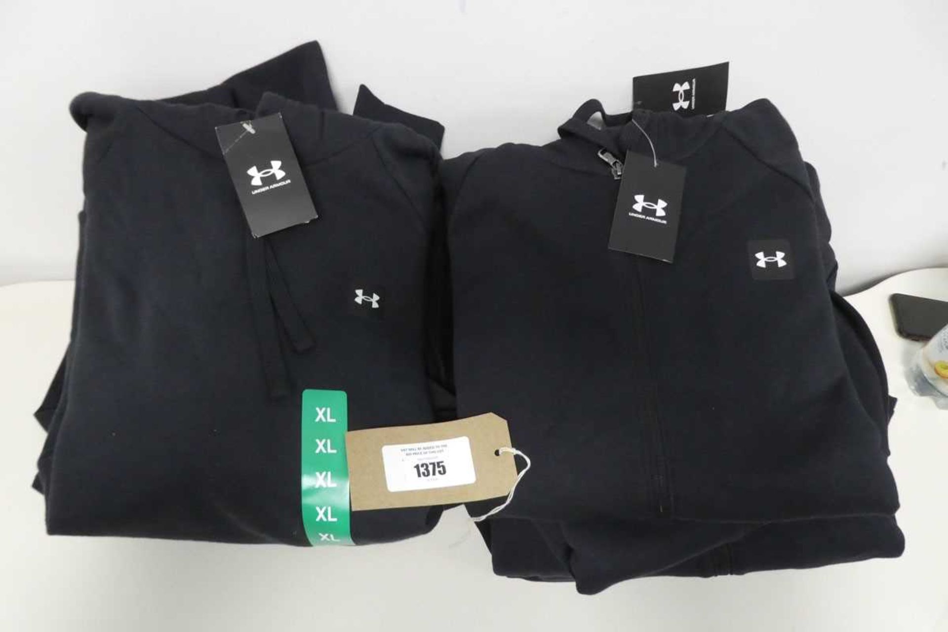 +VAT Approx. 10 Under Armour zipped jackets & hoodies.