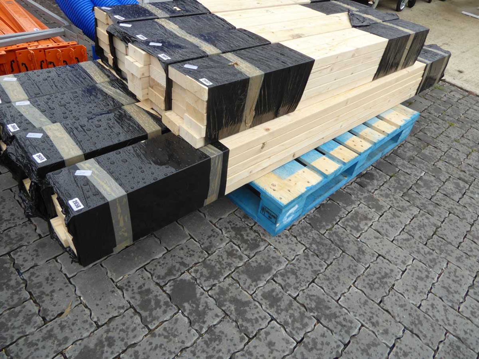 10 lengths of 2.4m 4x2 timber