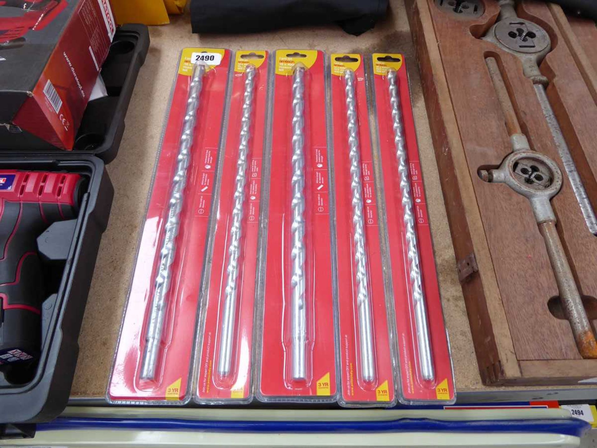 5 various sized Amtech masonry drill bits