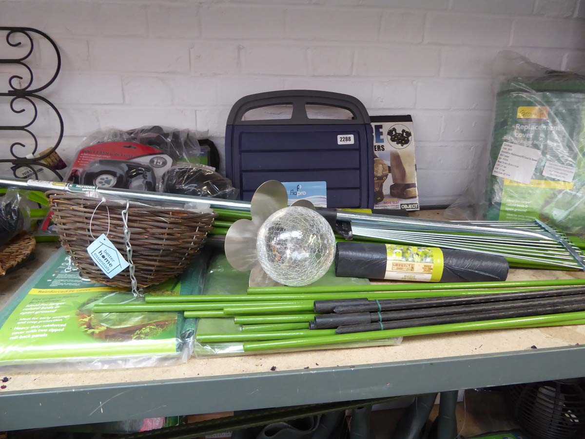 2 bays of mixed gardening related items incl. weed control fabric, tomato plant support frames, - Image 3 of 7