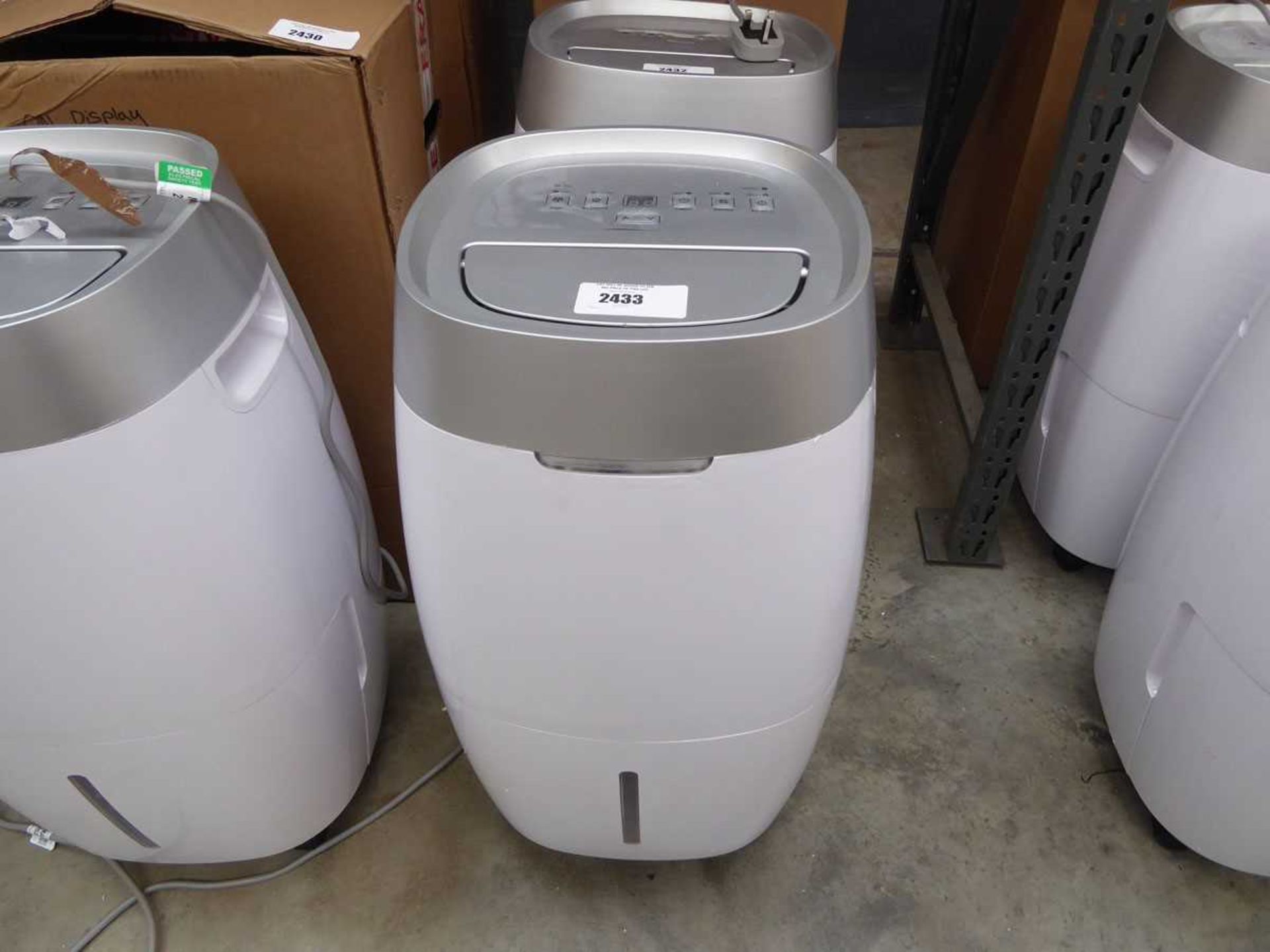 +VAT Unboxed Pro-Elec 30L electric dehumidifier (PELL0309)