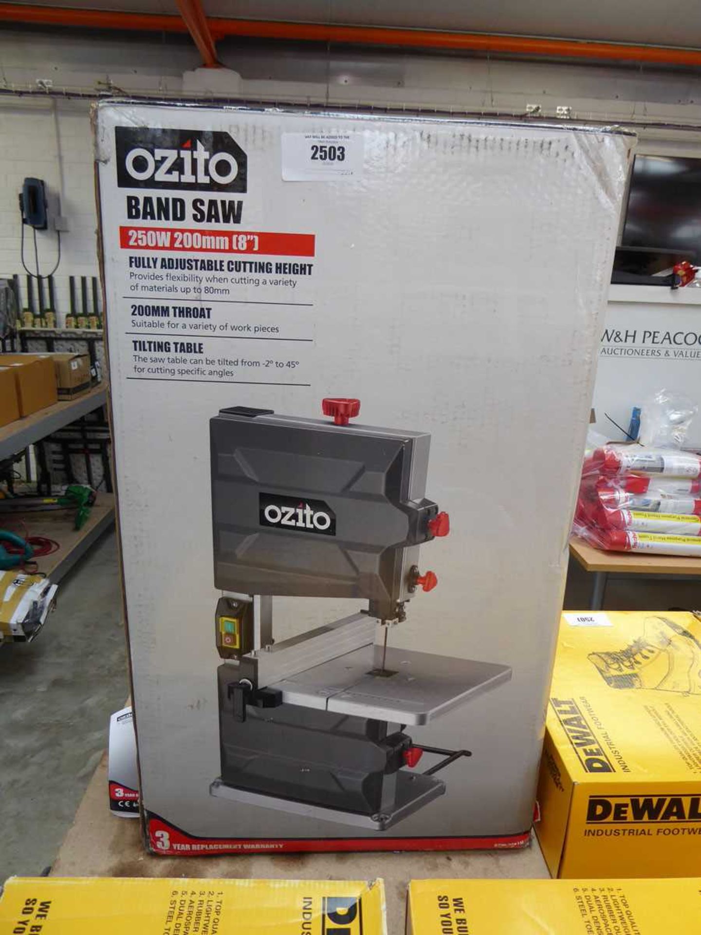 +VAT Boxed Ozito 200mm (8") electric band saw