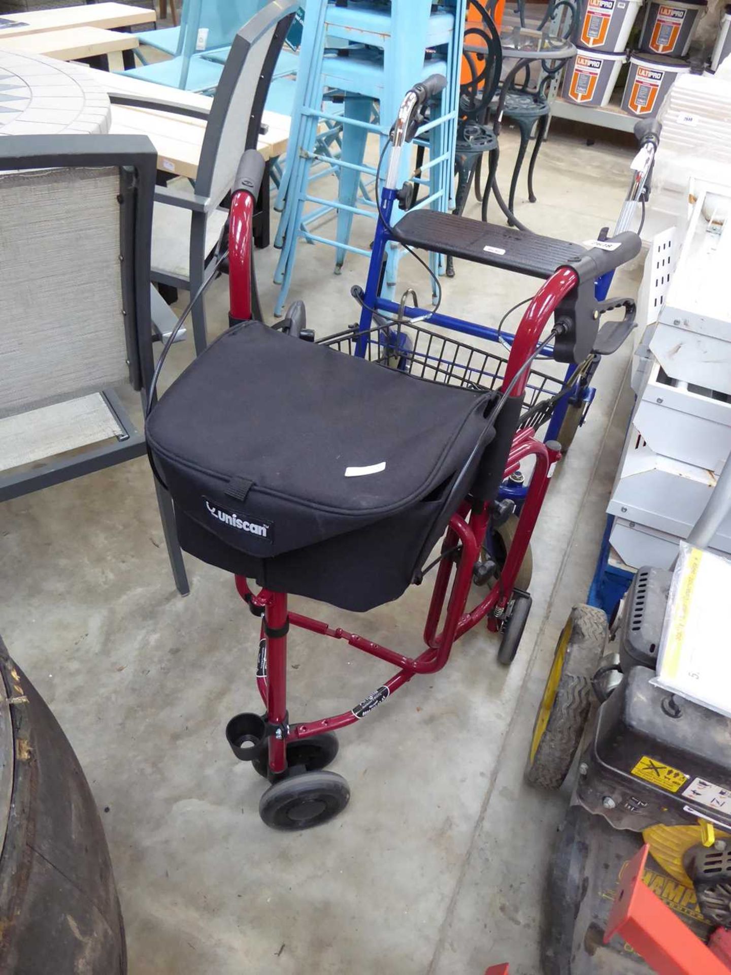 Mobility 3 wheeled walker with shopping bag and seat