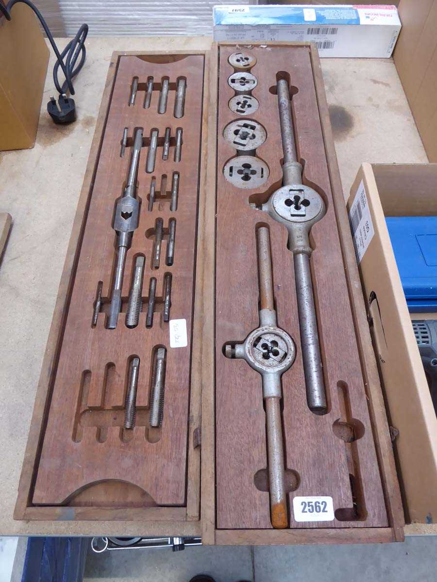 Large wooden cased tap and die set