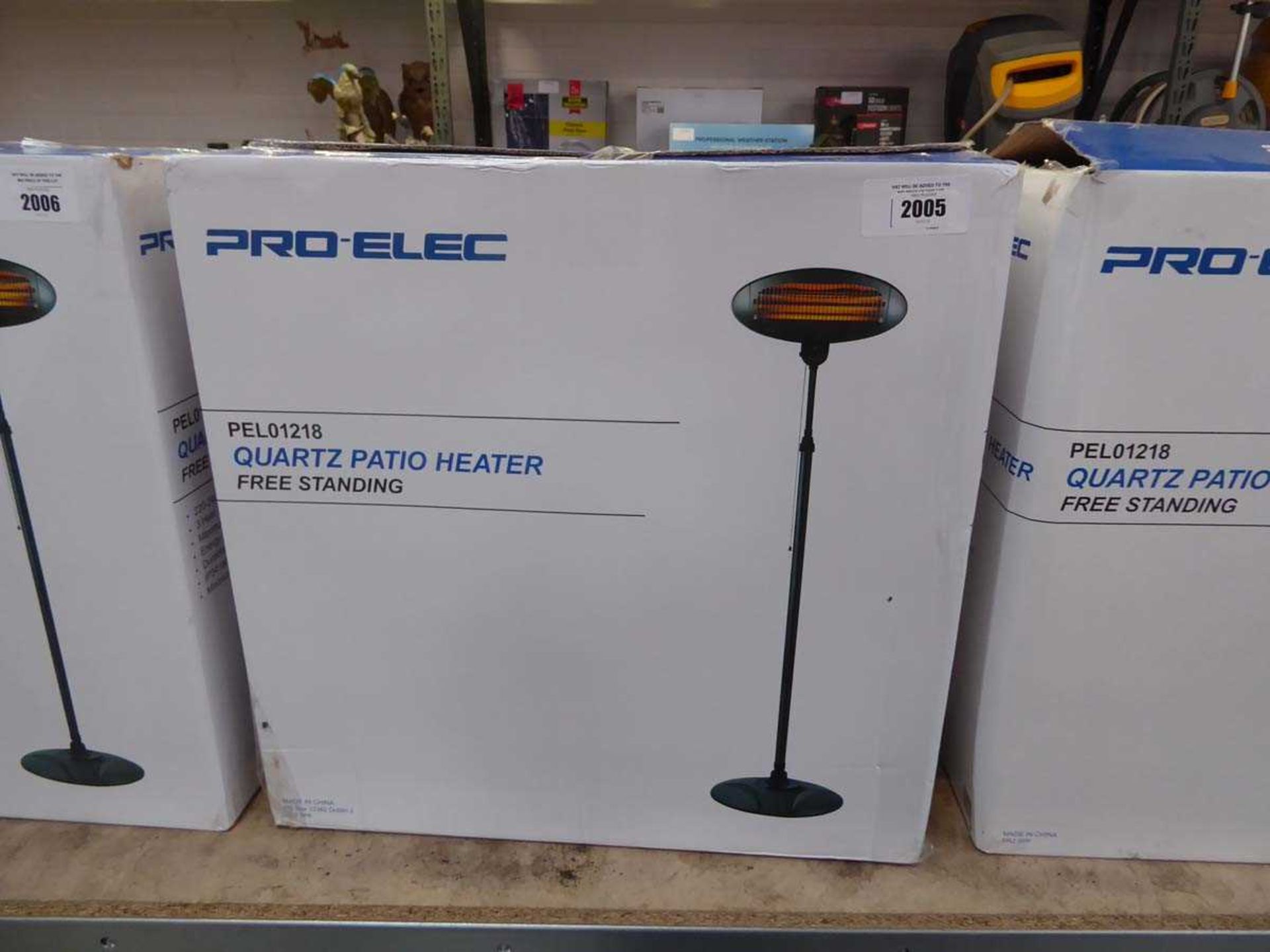 +VAT Boxed Pro-Elec free standing patio heater