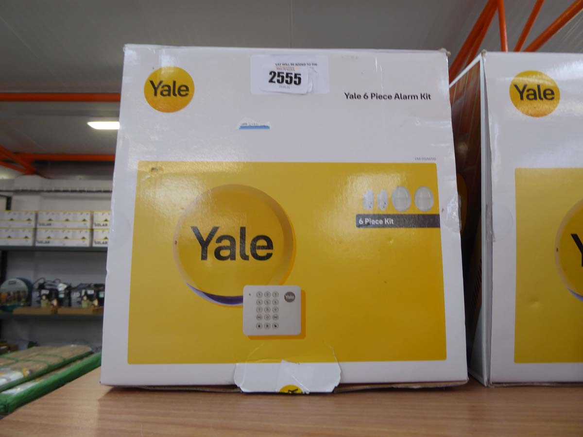 +VAT Yale alarm kit, boxed