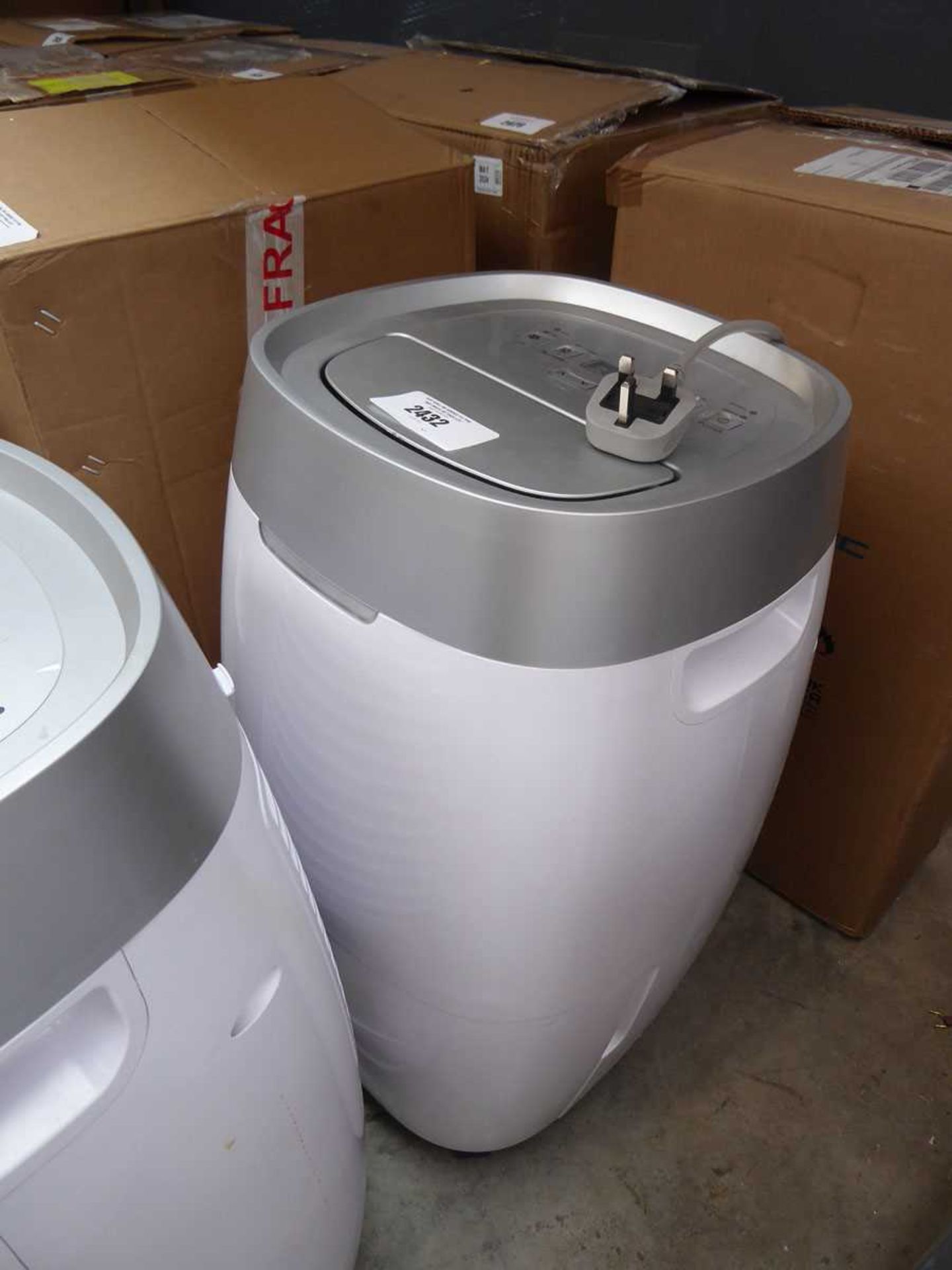 +VAT Unboxed Pro-Elec 30L electric dehumidifier (PELL0309)