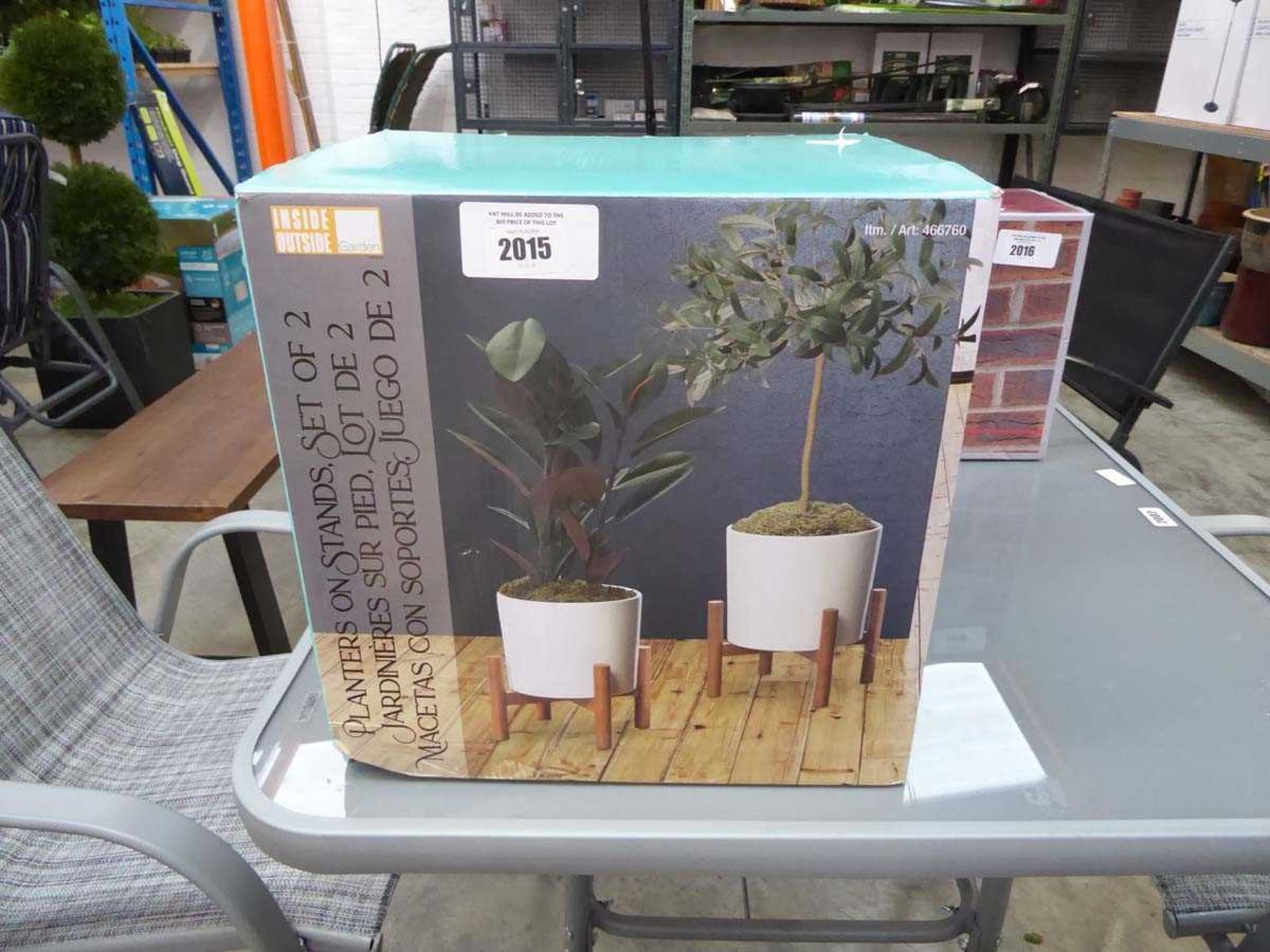 +VAT Boxed set of 2 plant jardinieres