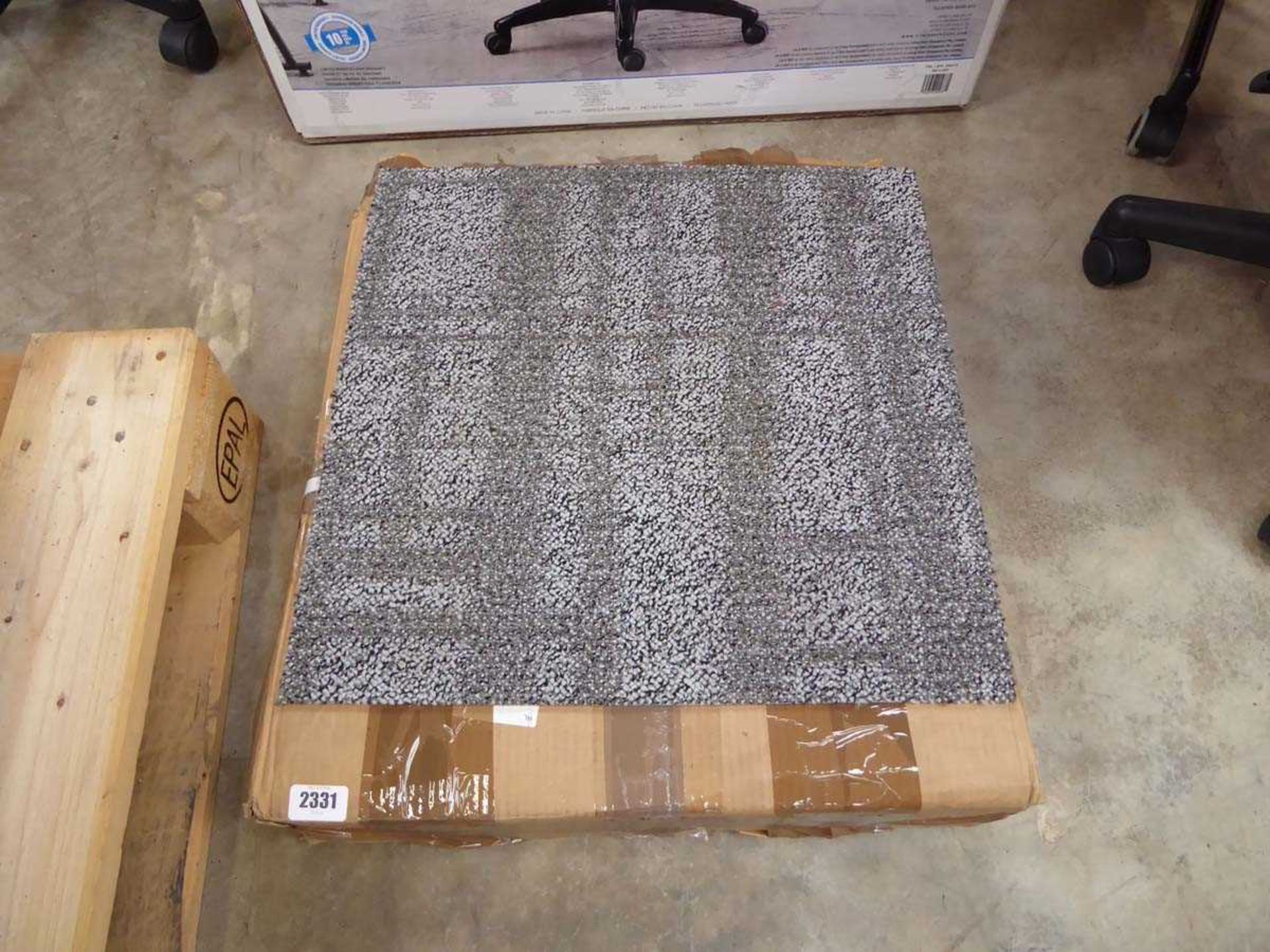 Box containing large quantity of grey carpet tiles - Image 2 of 2