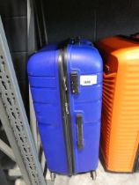 +VAT American Tourister suitcase in blue Nb. code is 831