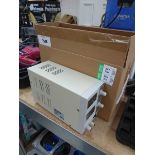 +VAT Boxed Duratool DC regulated power supply