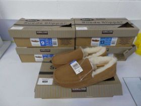 +VAT 5 boxed pairs of mens kirkland suede slippers in chestnut (3 size UK 8, 2 size UK 12)