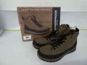 +VAT Boxed pair of mens Weatherproof memory foam boots in brown size UK 10