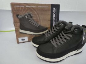 +VAT Boxed pair of mens Weatherproof memory foam boots in dark grey size UK 8