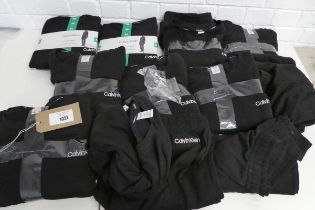 +VAT Approx. 20 items of Calvin Klein clothing incl. jumpers and joggers