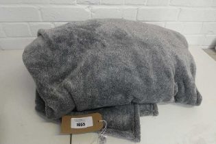 +VAT Large throw in grey