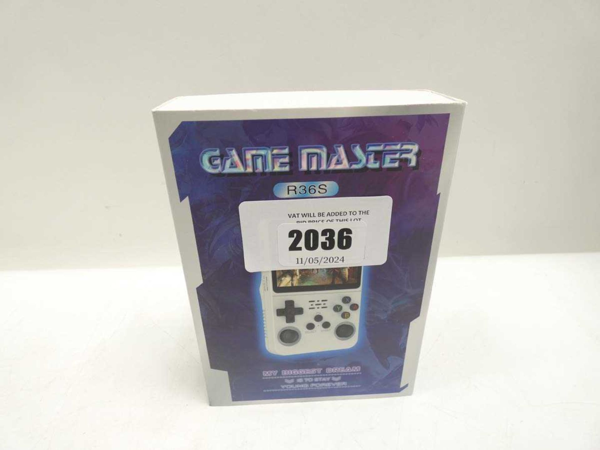 +VAT Game Master R36S portable console simulator