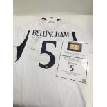 +VAT Real Madrid Bellingham 5 football shirt bearing signature (unverified)