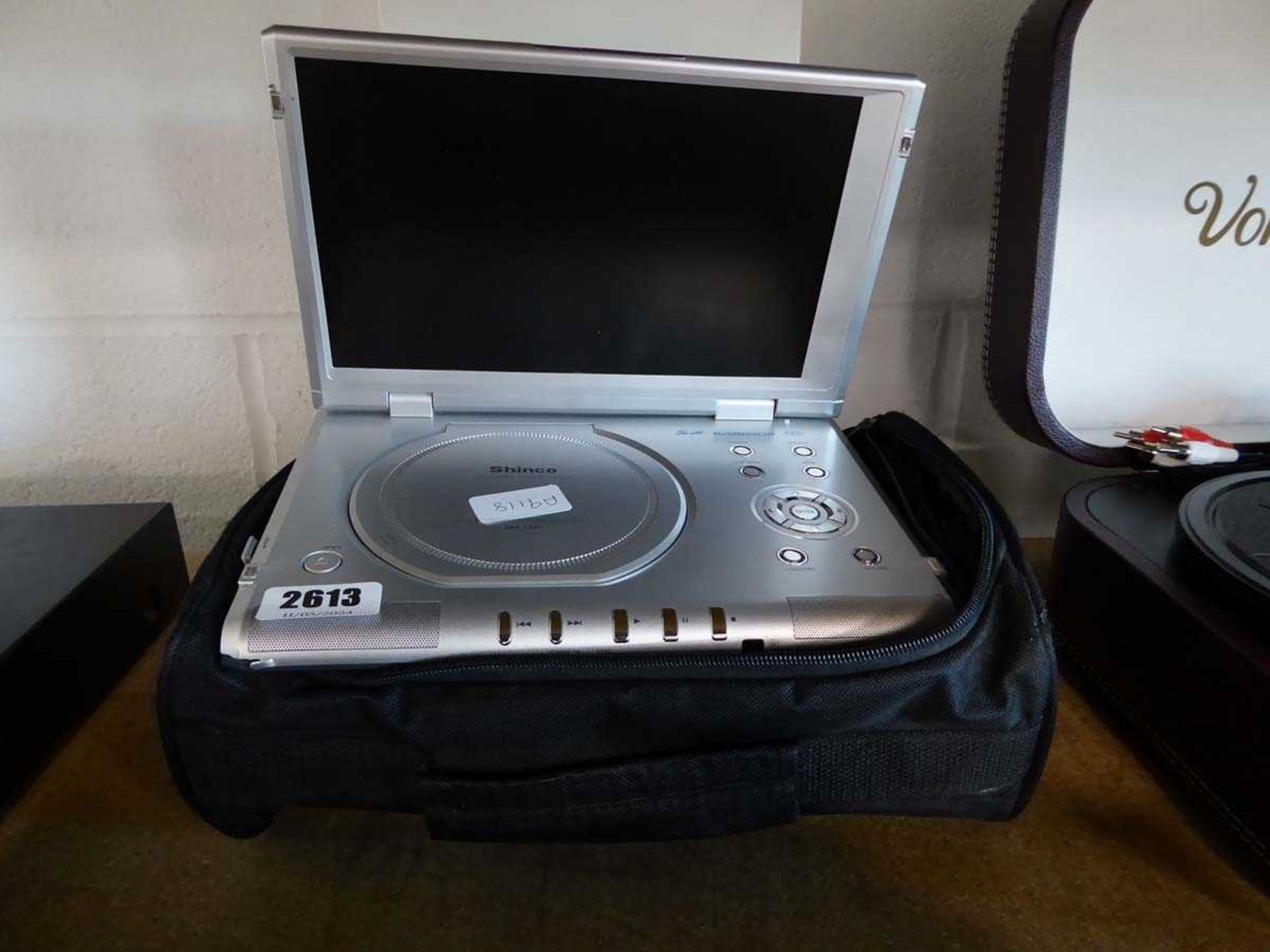 Shinco portable DVD player SDP1250