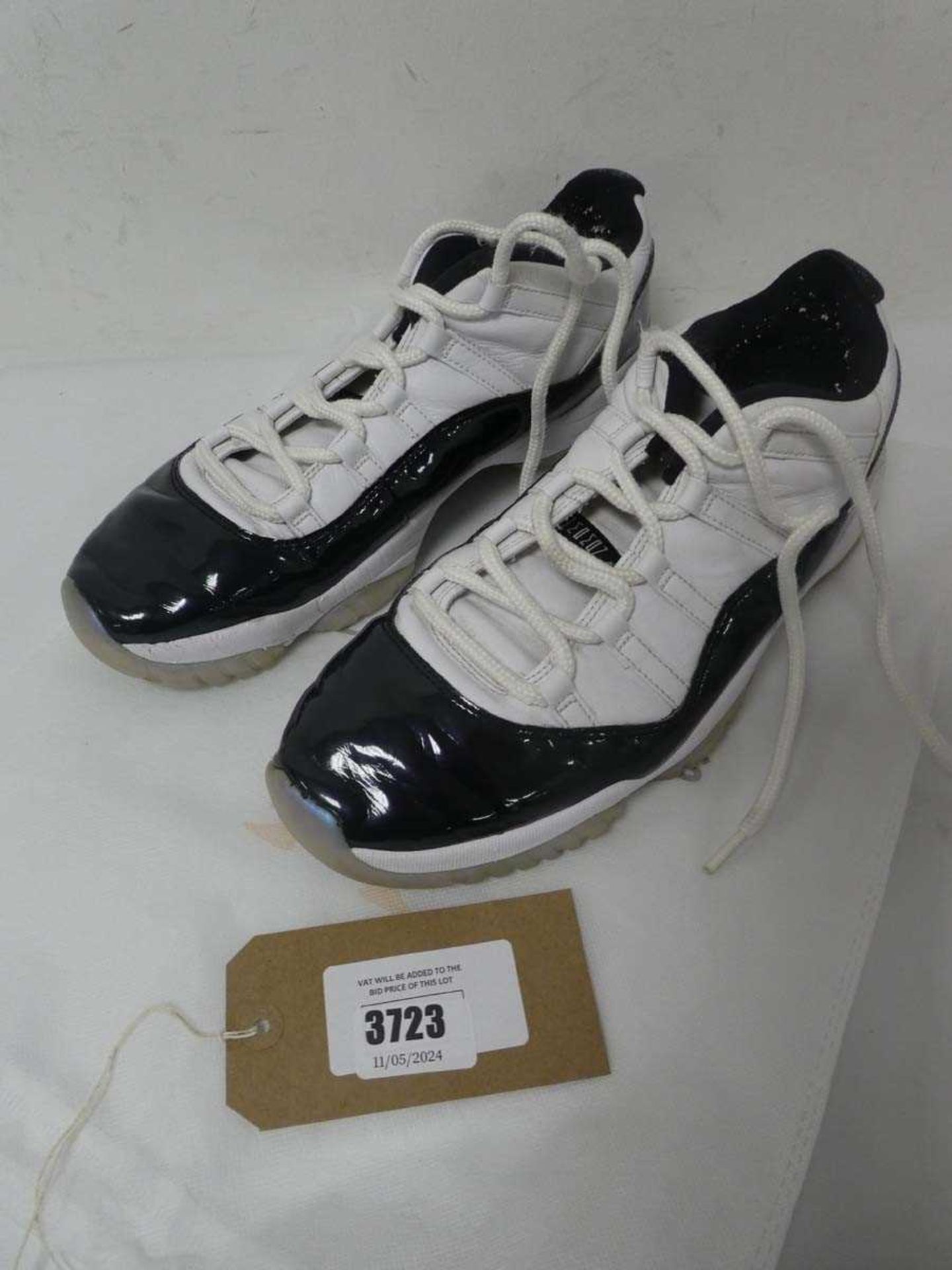 +VAT 1 x Nike Jordans, white and black, signs of wear, UK 11