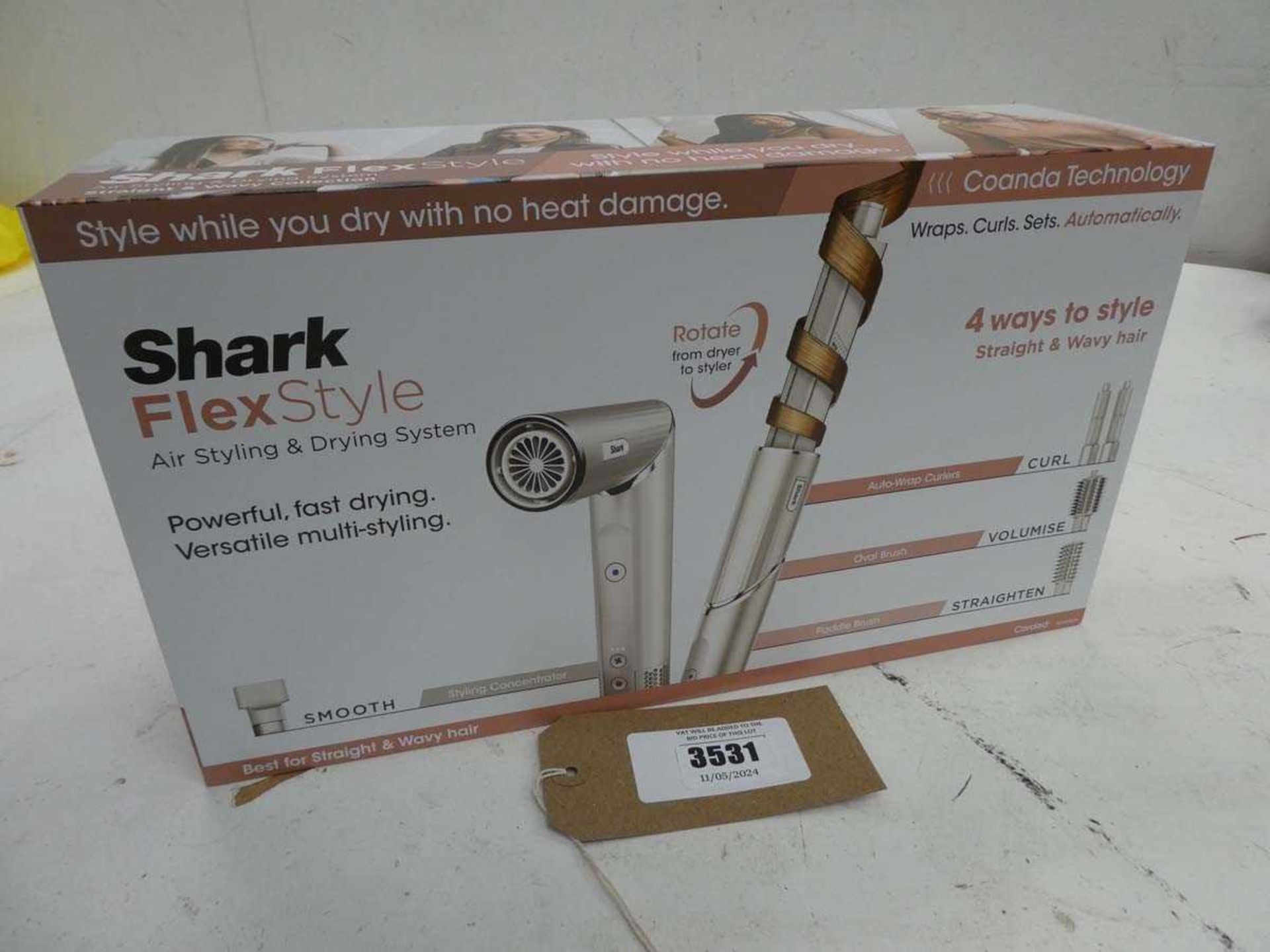 +VAT Shark Flex Style air styling & drying system