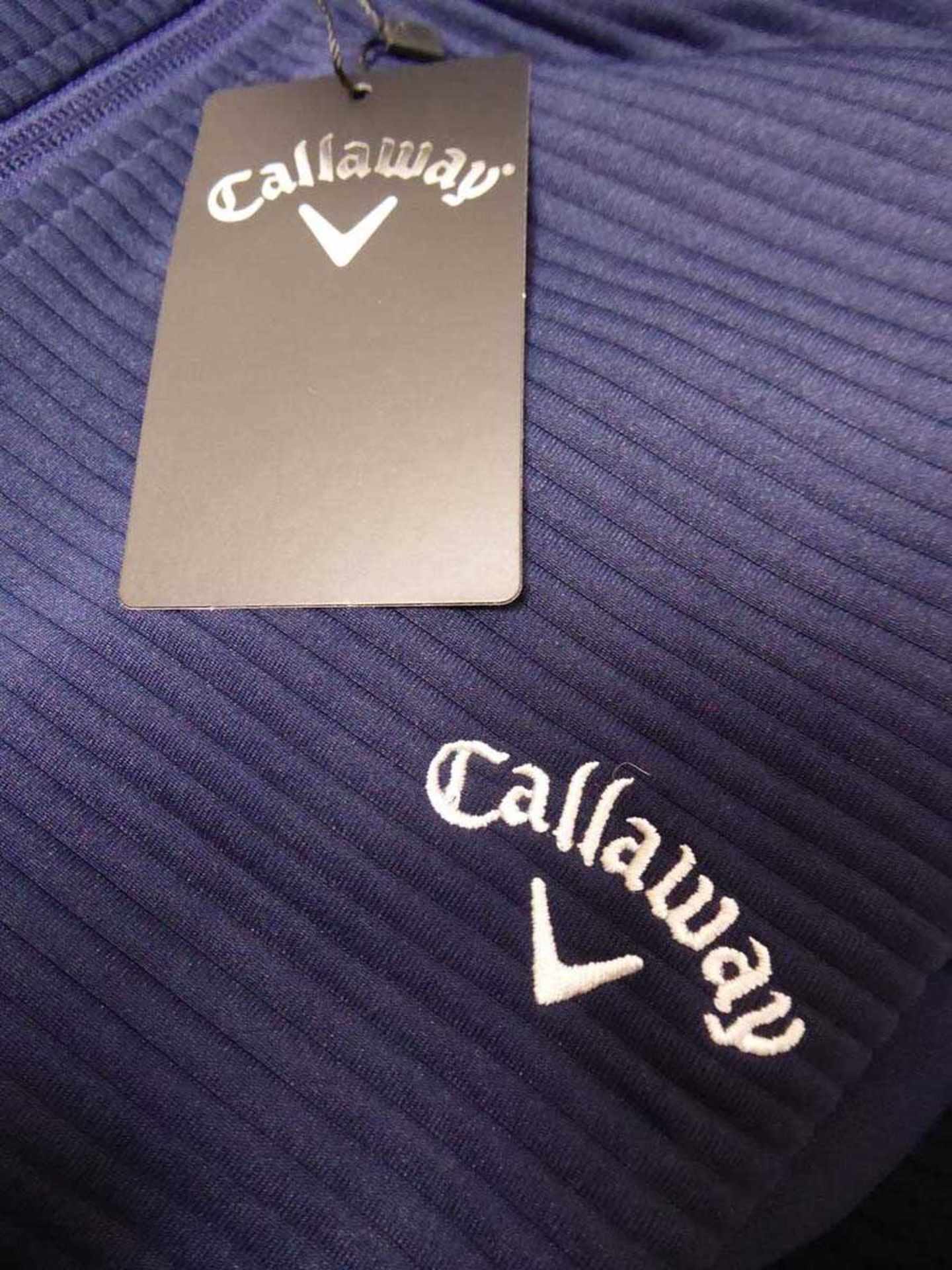 +VAT Approx. 19 Callaway golf fleeces in various colours and sizes - Image 2 of 3