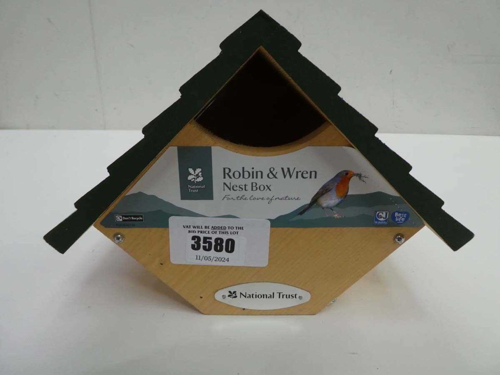 +VAT Robin & Wren nest box