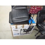+VAT Boxed Lazyboy chair, and other chair parts Unable to check if complete