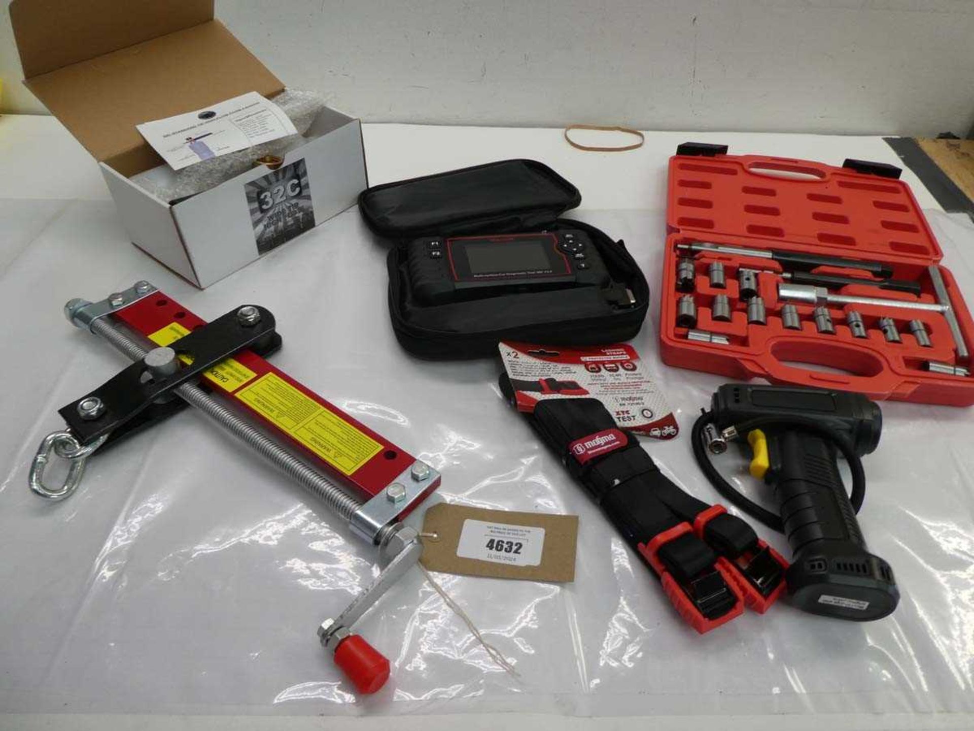 +VAT Multi system car diagnostic tool, Foam cannon, tyre inflator, mini hanging crane, lashing