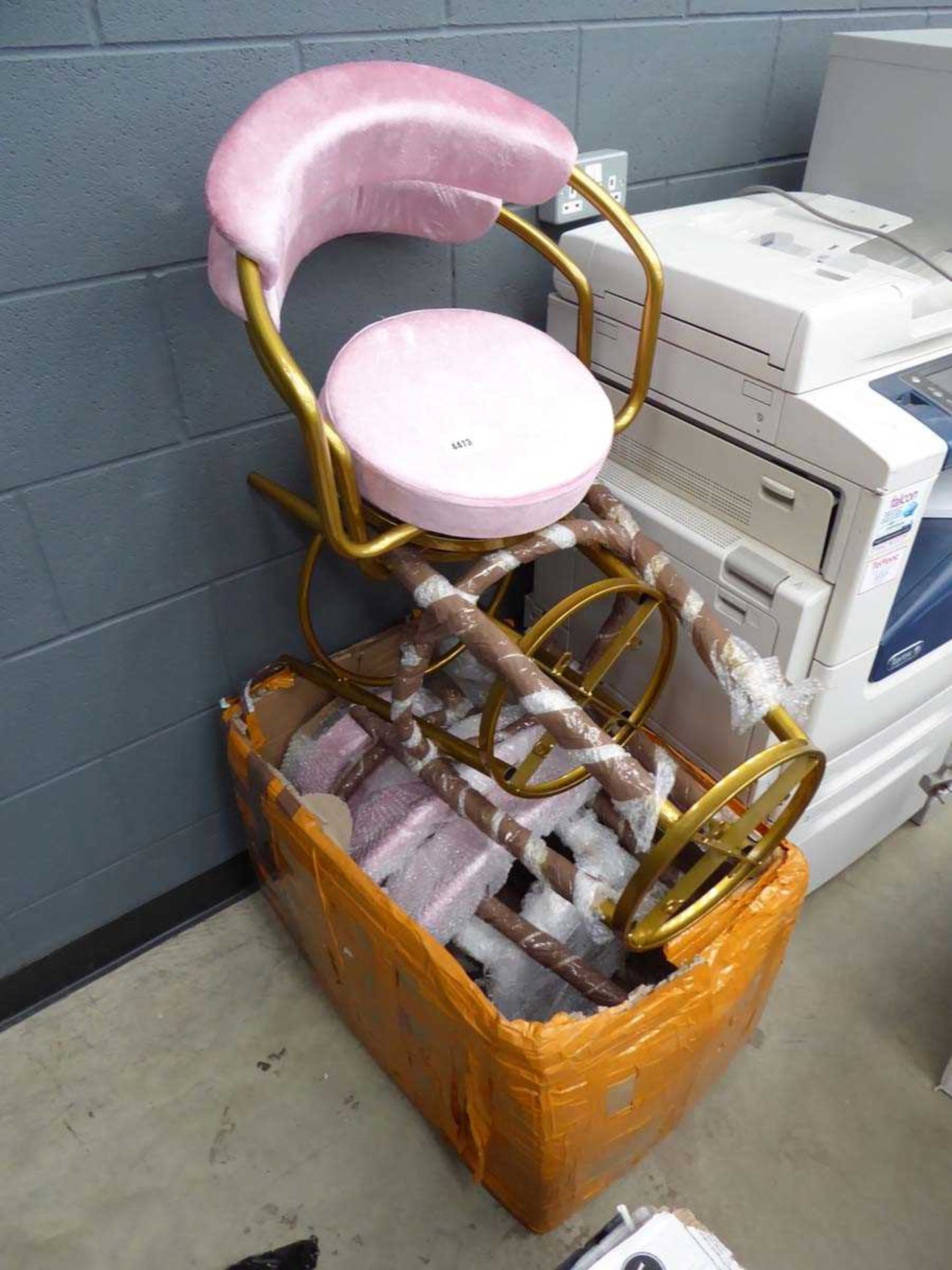 +VAT Quantity of pink and gold colour stool parts