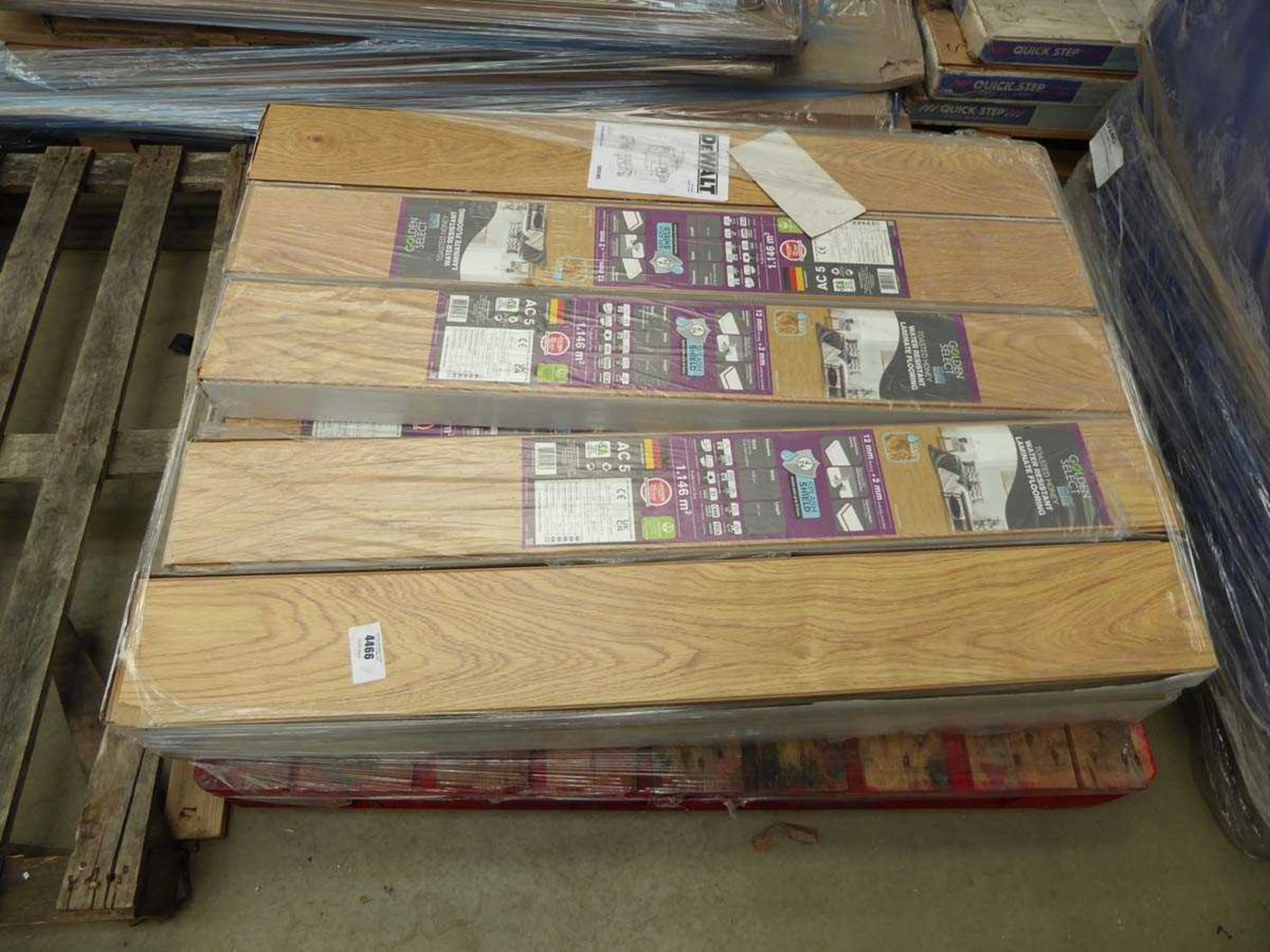 +VAT Pallet of Golden Select laminate flooring