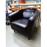 Leather tub chair