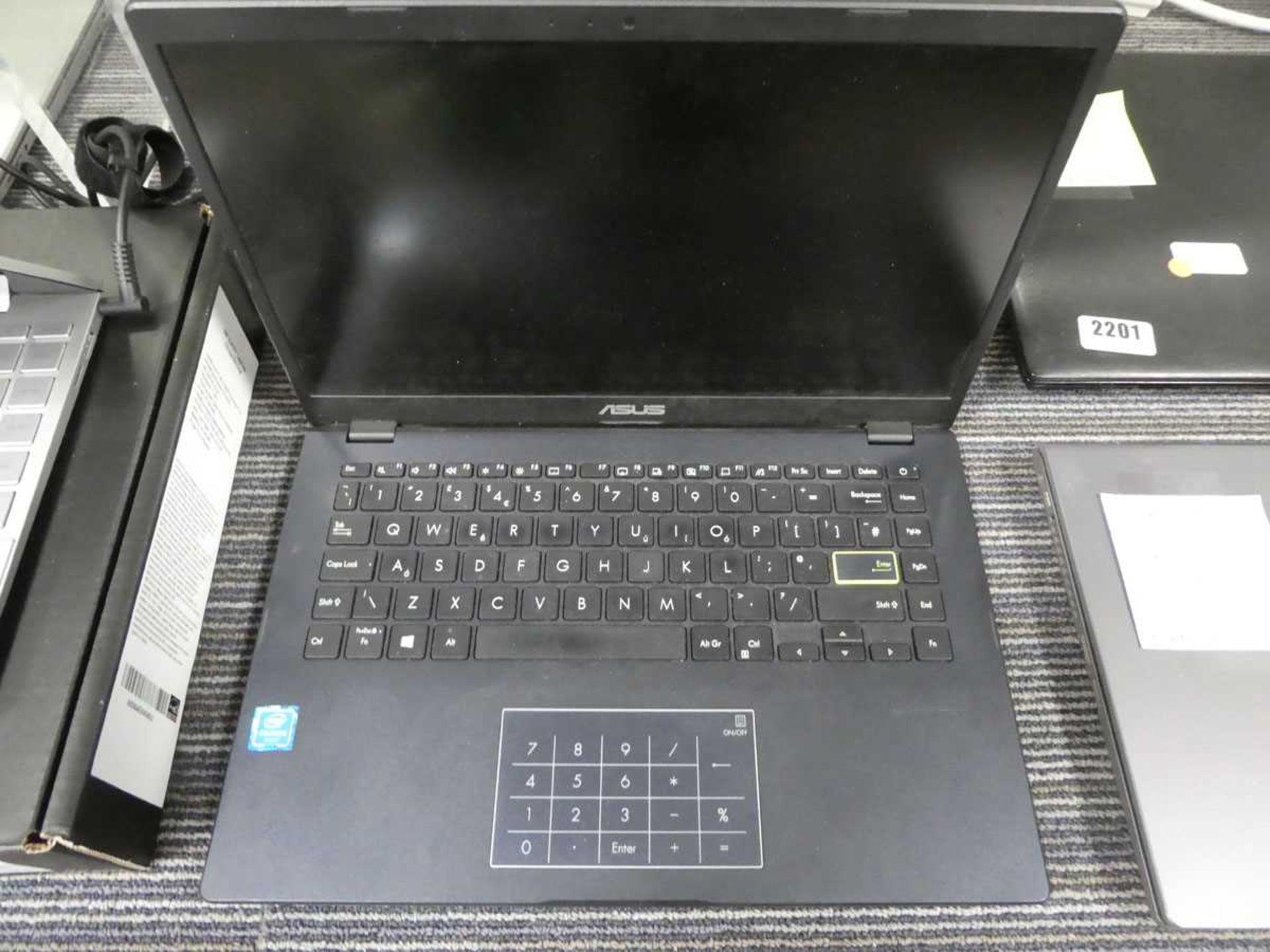 +VAT Asus Vevobook E410MA laptop with Intel Celeron N4020 processor, 4GB RAM, 64GB storage,