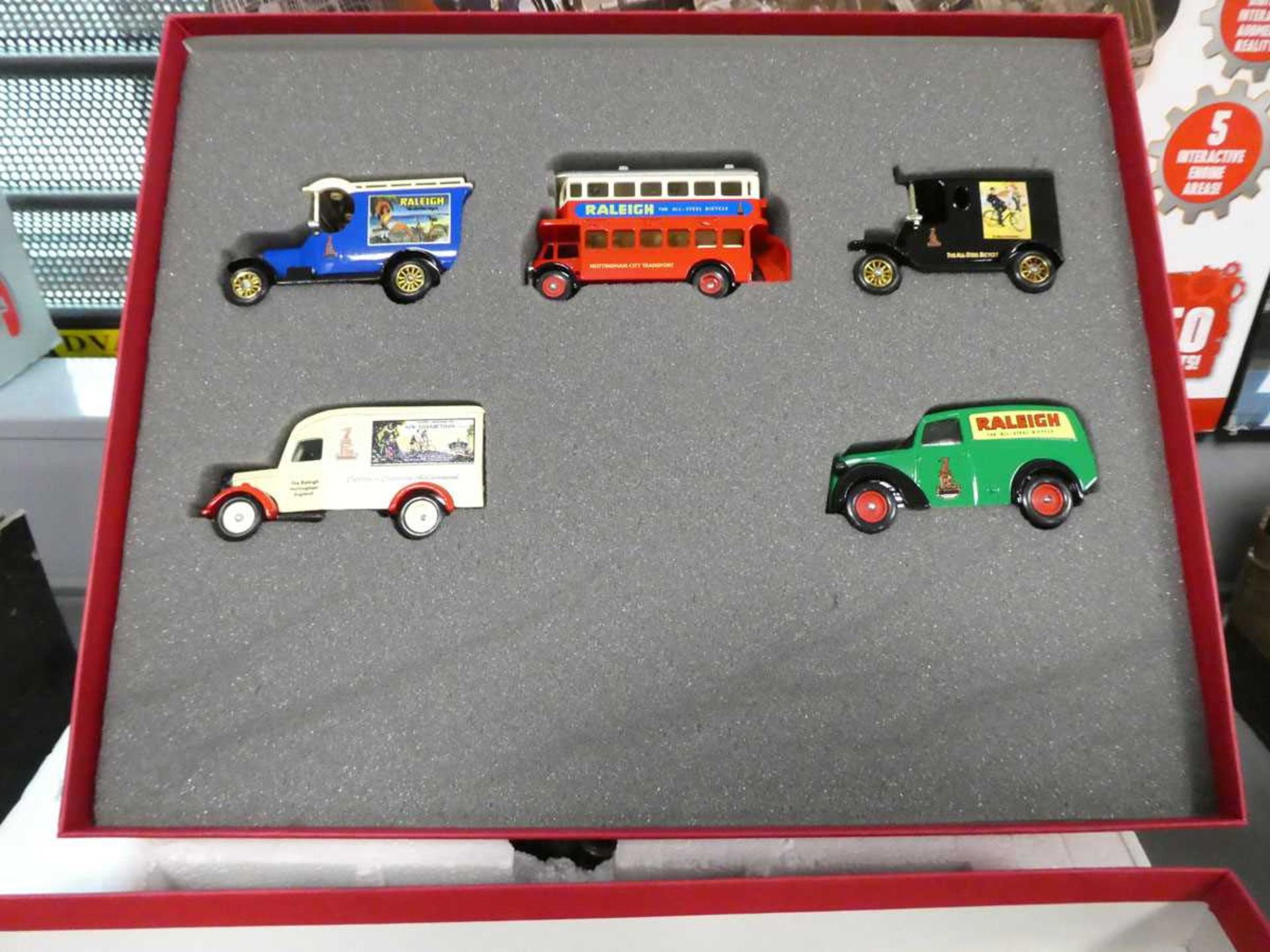 Ltd Edn. Raleigh vehicle box set