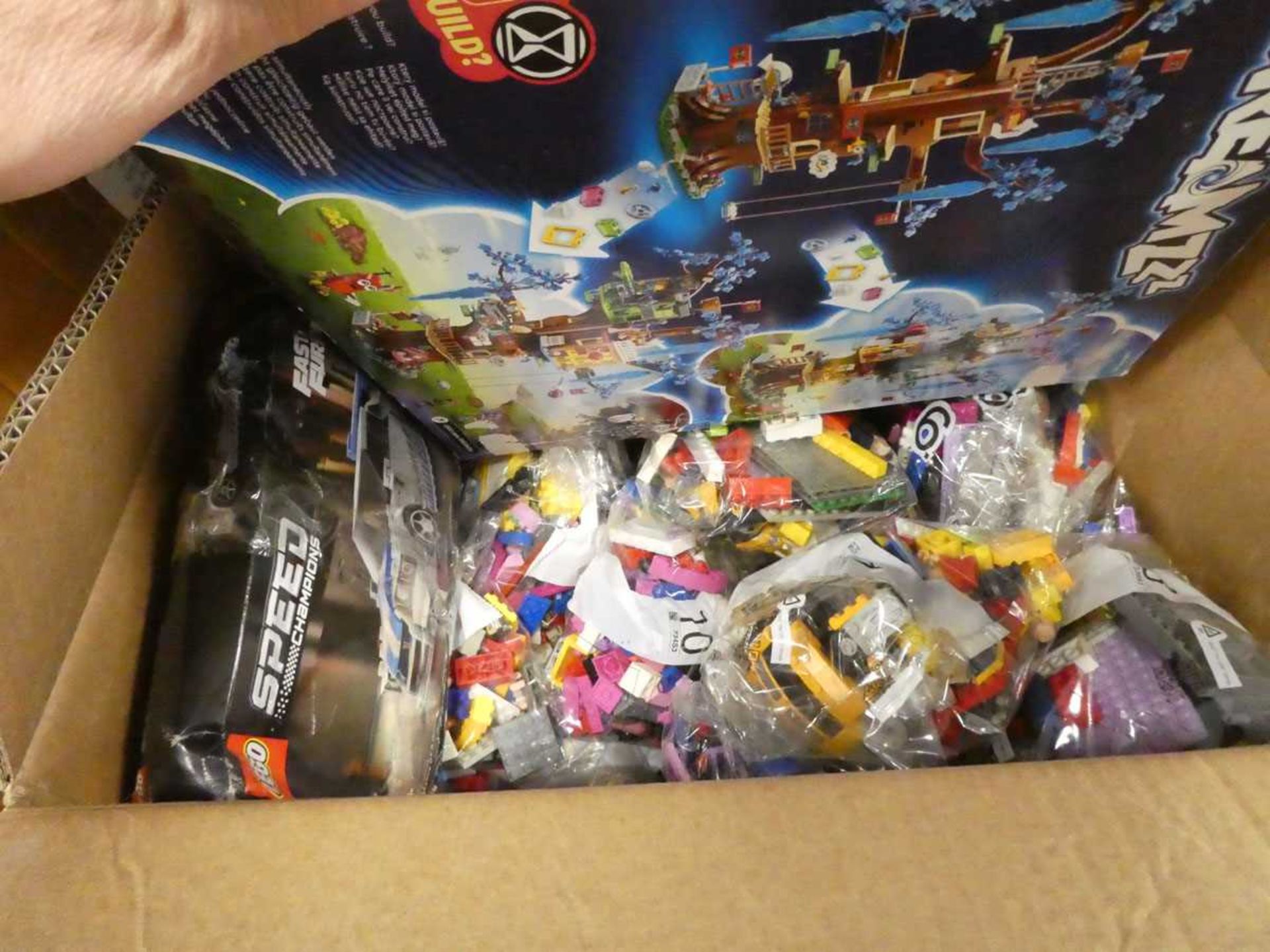 +VAT Box containing various Lego items
