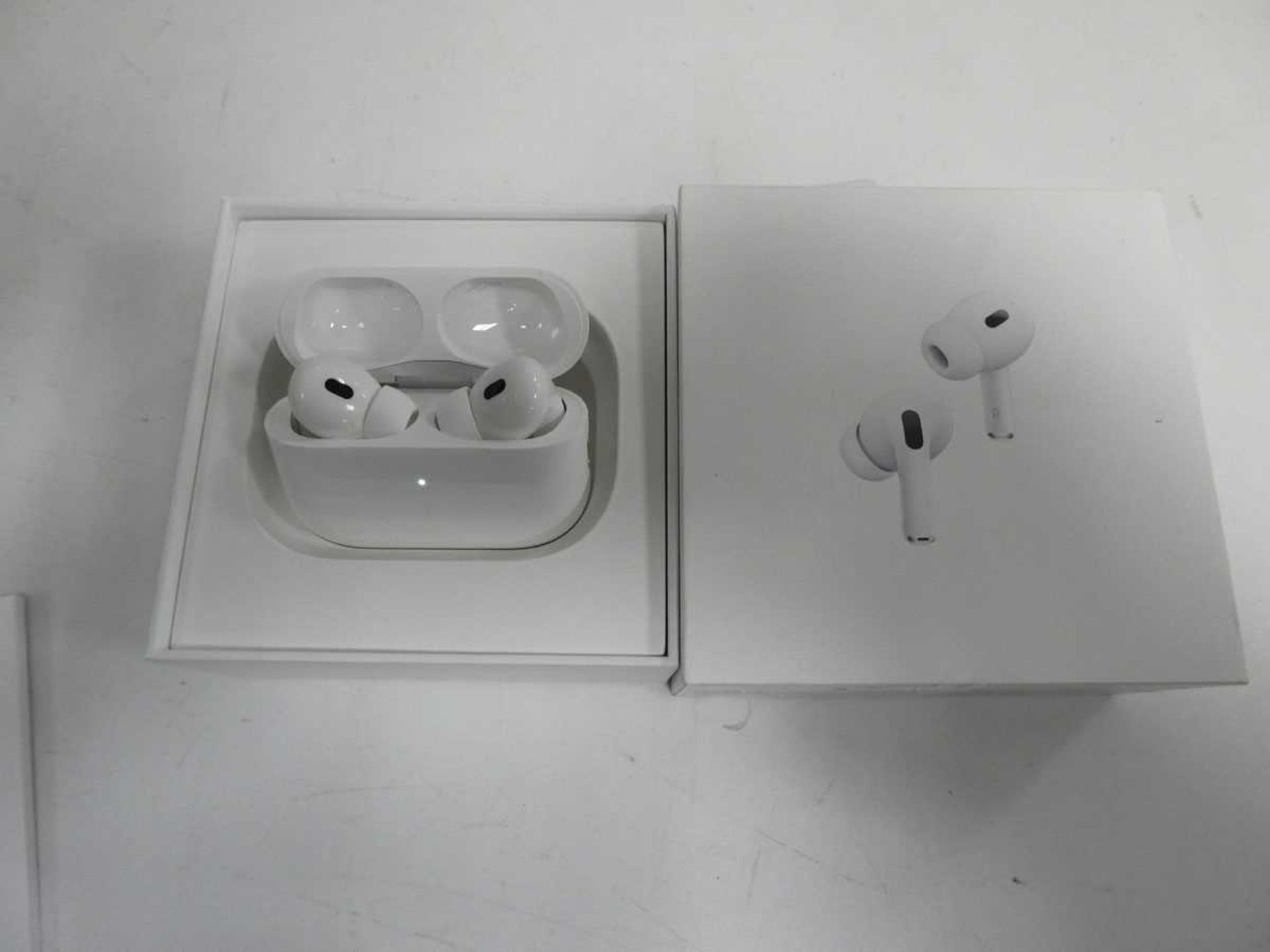 +VAT Pair of Apple airpod pro 2nd generation, boxed (MTJV3ZM/A)