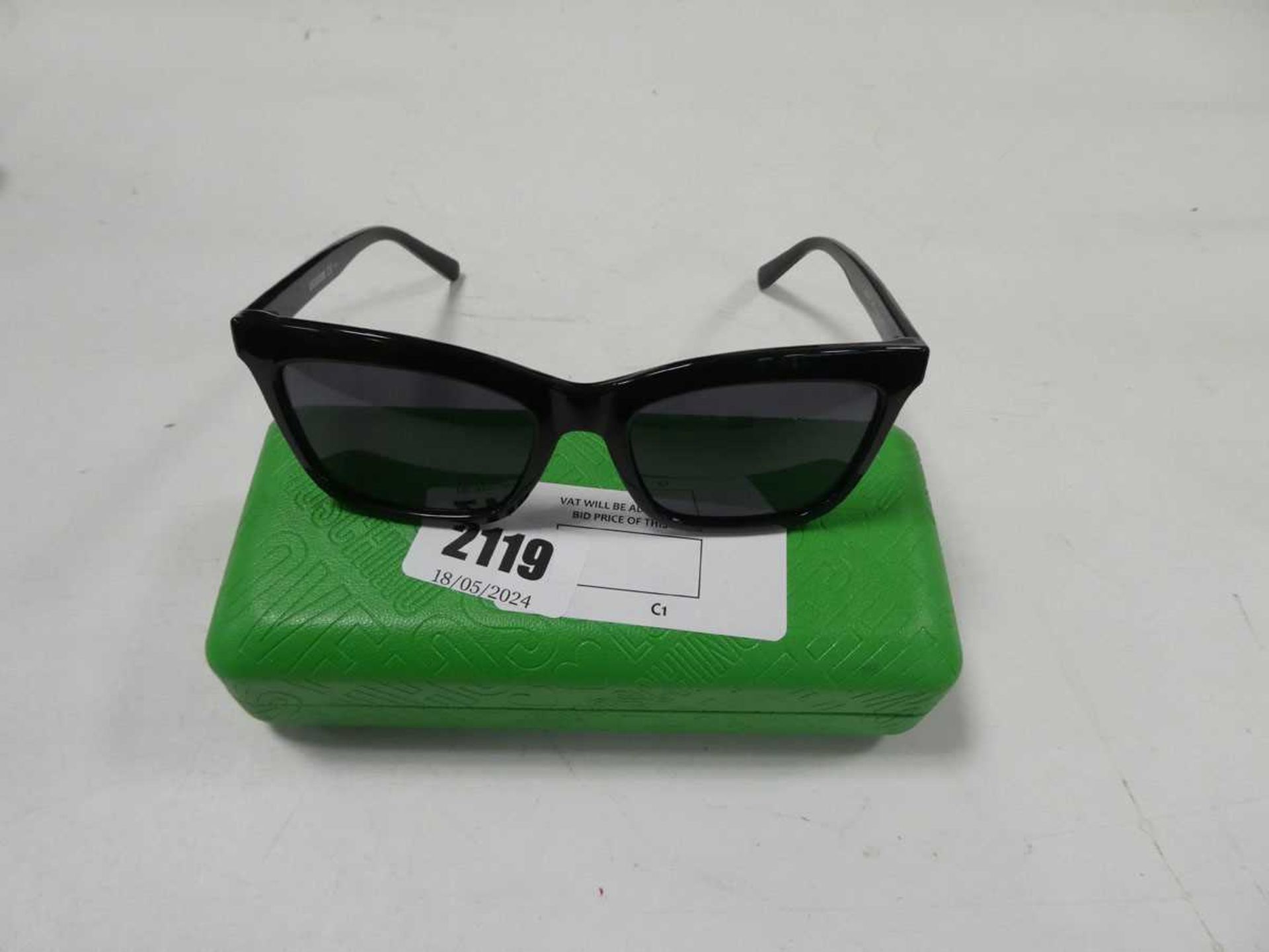 +VAT Pair of Moschino ladies sunglasses in case