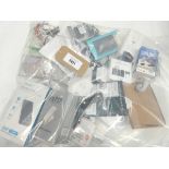 +VAT Bag of mobile phone accessories; adapters, power banks, chargers, etc
