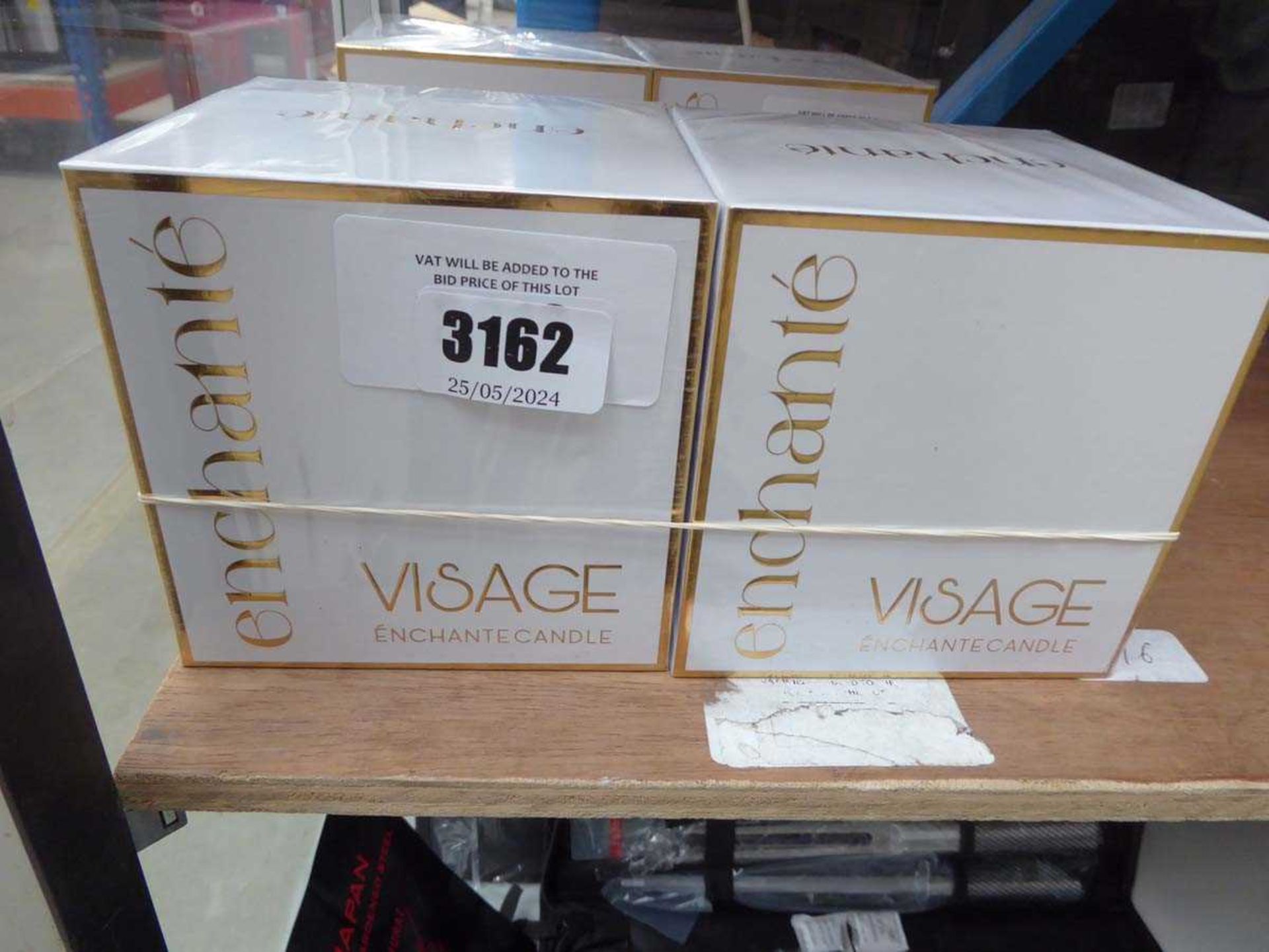 +VAT 2 x Enchange Visage candles 180g