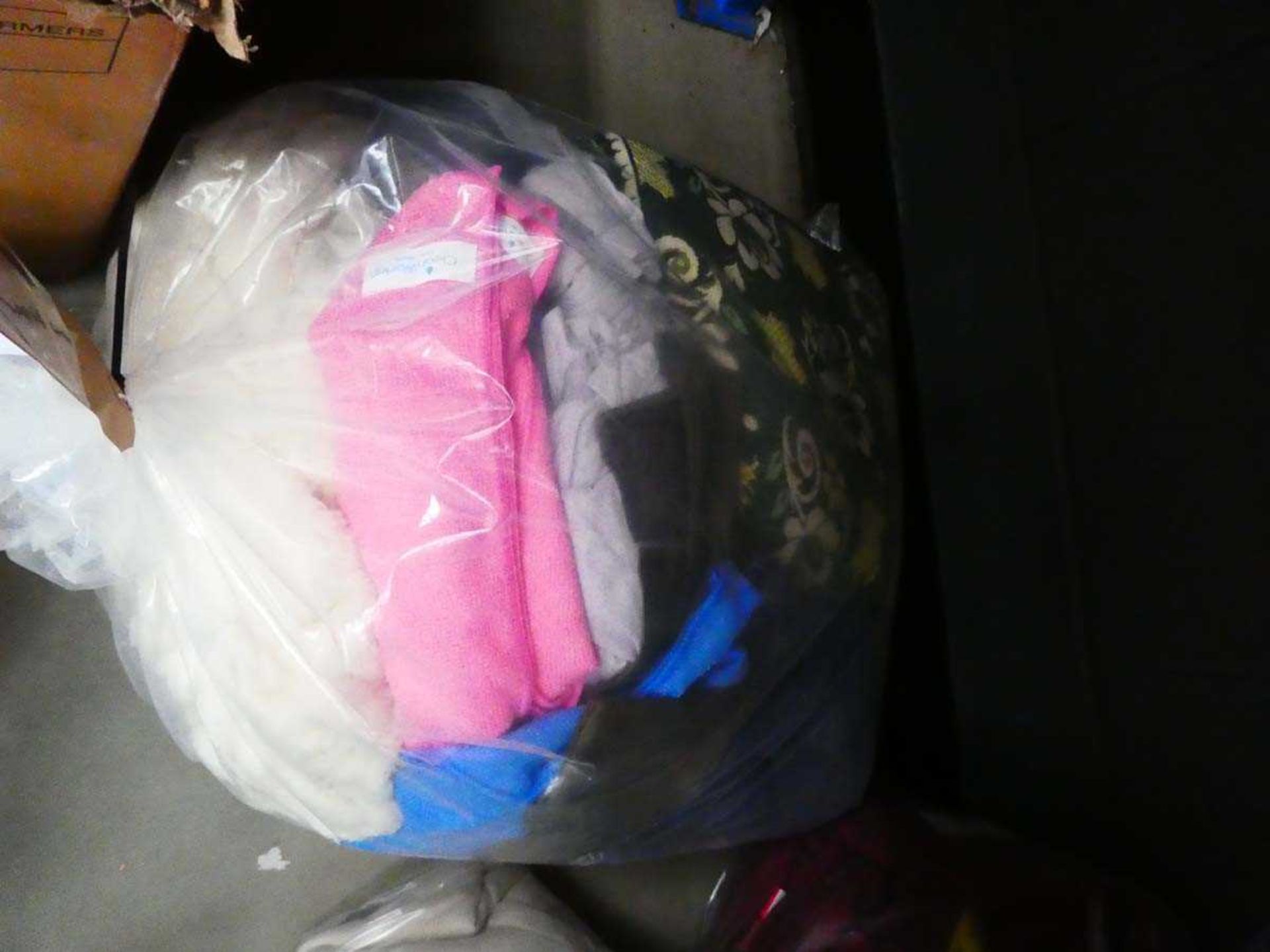 +VAT Bag containing various cleaning cloths, pillow cases, etc