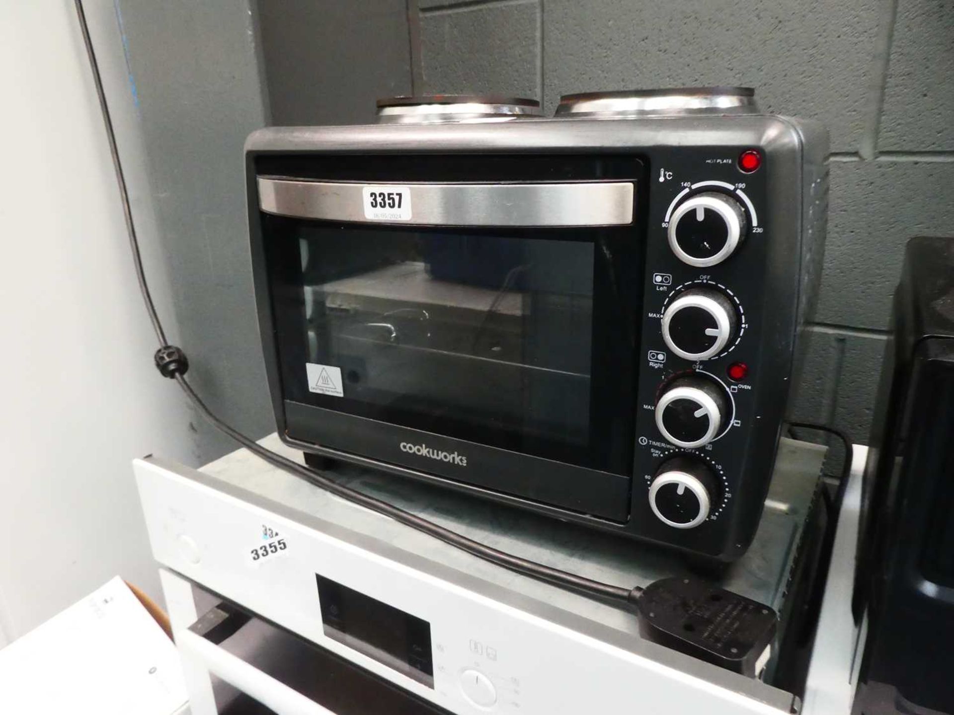 Cookworks microwave oven