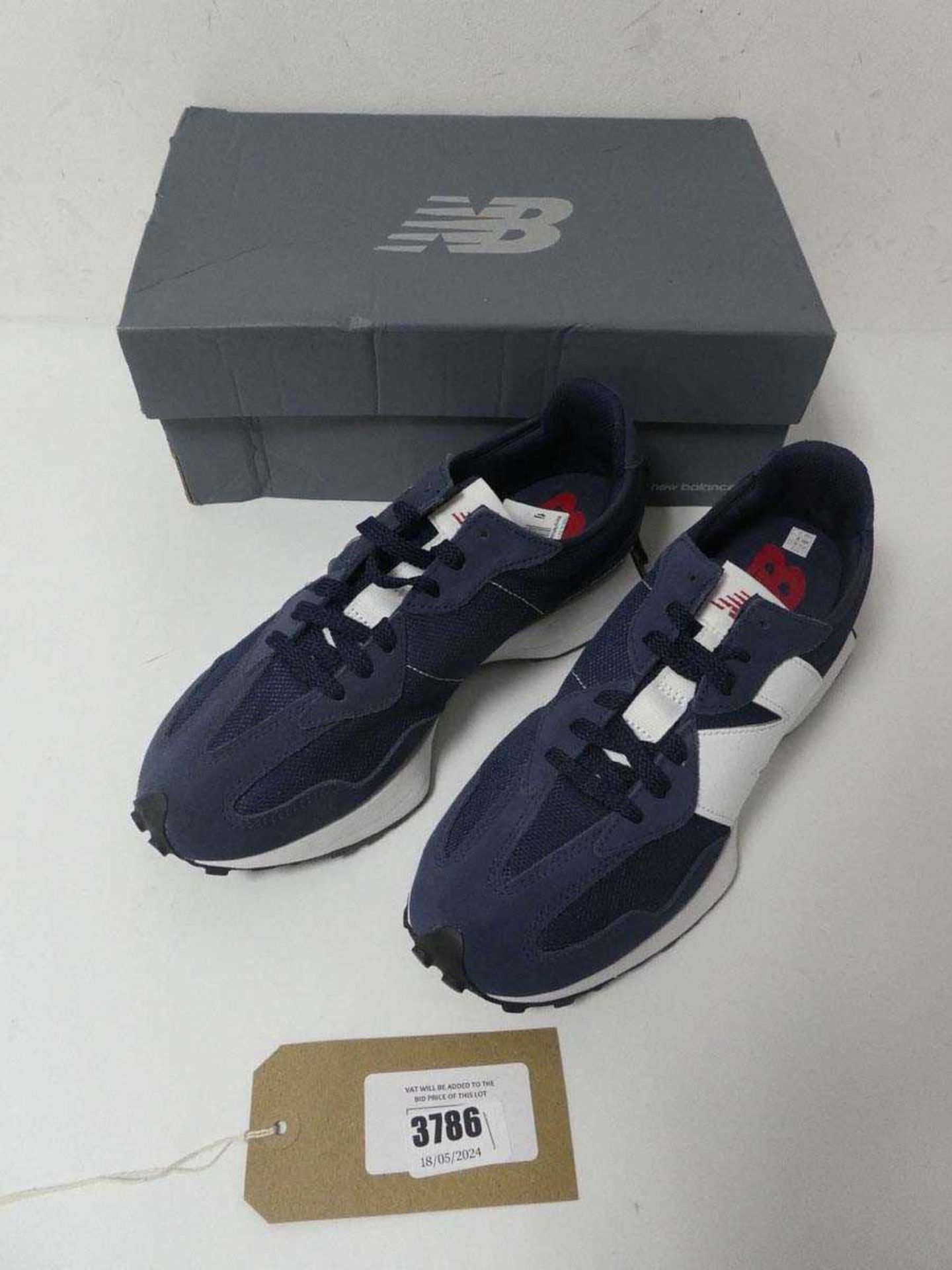 +VAT Boxed pair of New Balance trainers, navy and white UK 9