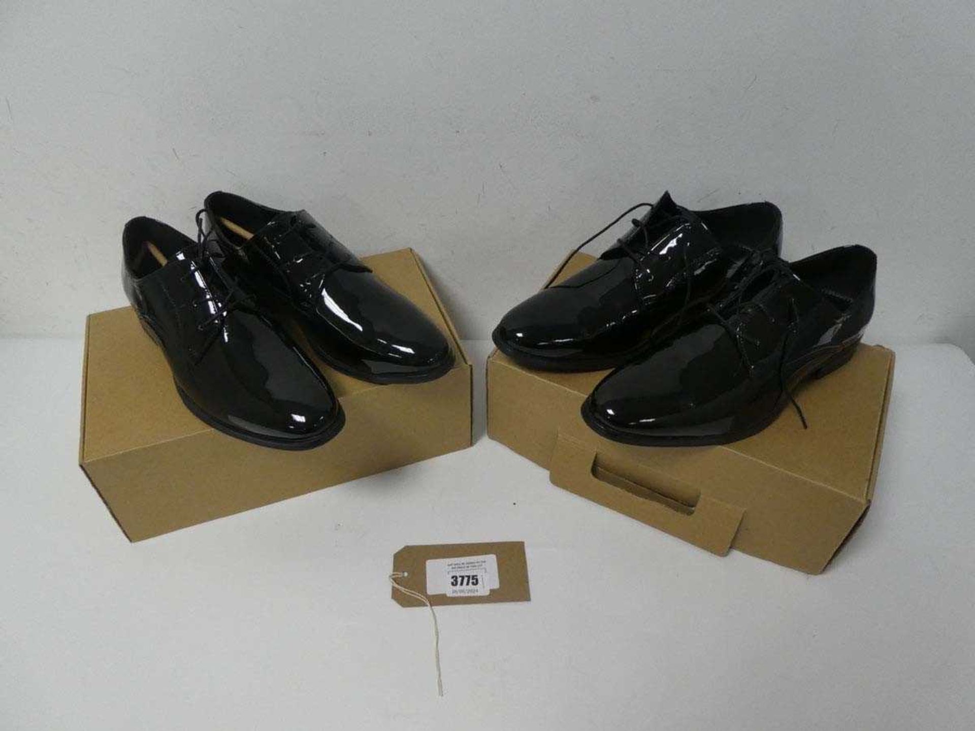 +VAT 2 x boxed men's Moss shoes, black, UK 8 +10 (2)